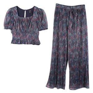 Zunie Metallic Plisse Top & Pant Set